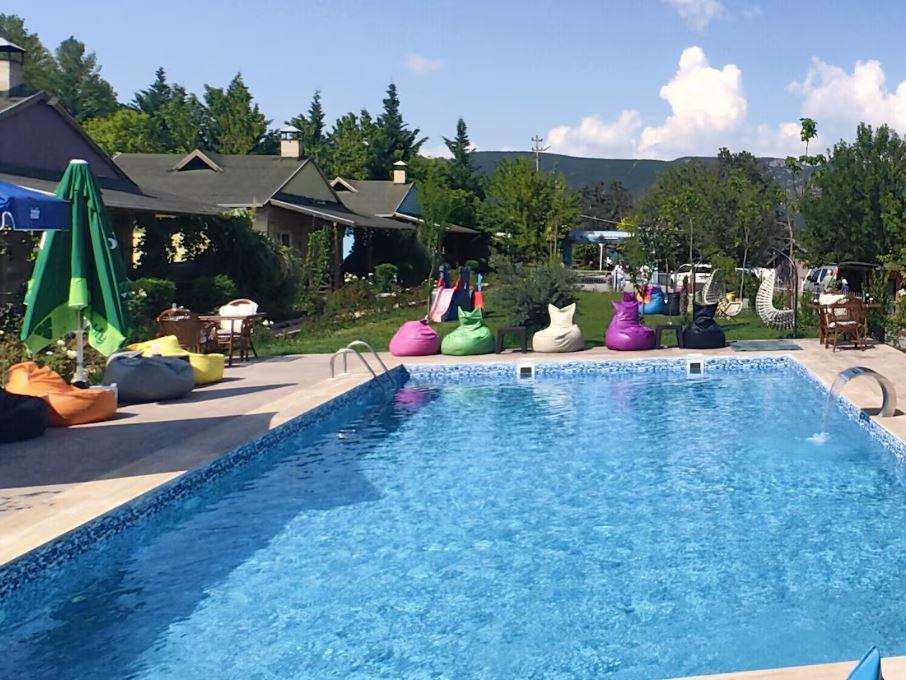 Almus Şehri Sefa Bungalov
