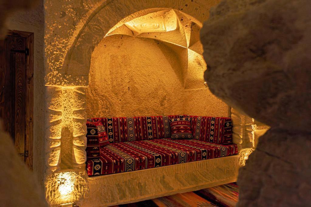 Tyana Cave House