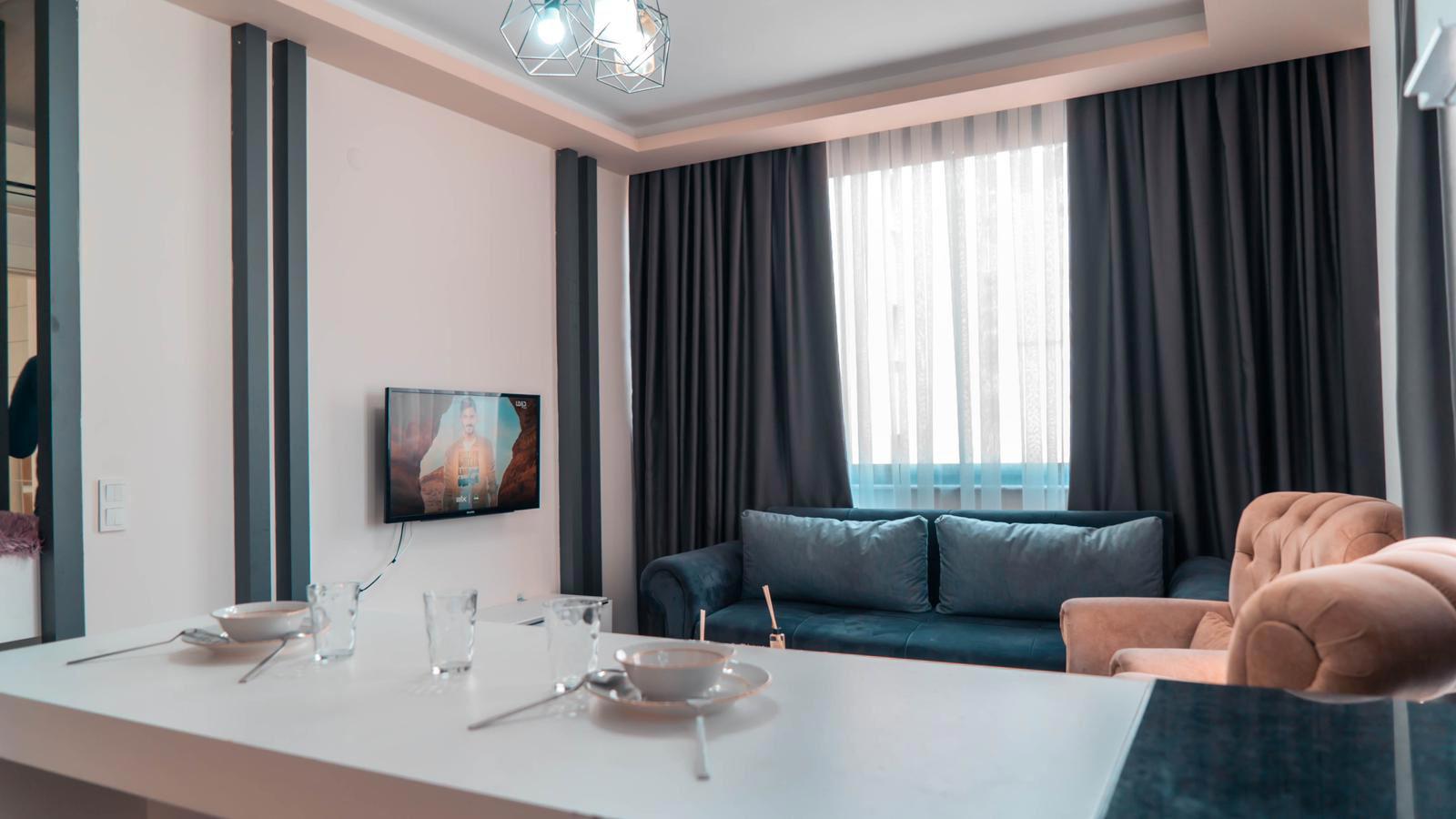 Kardinia Hotel