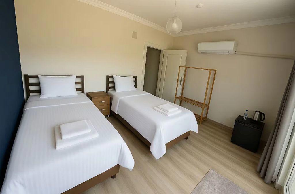 Airport Guest House