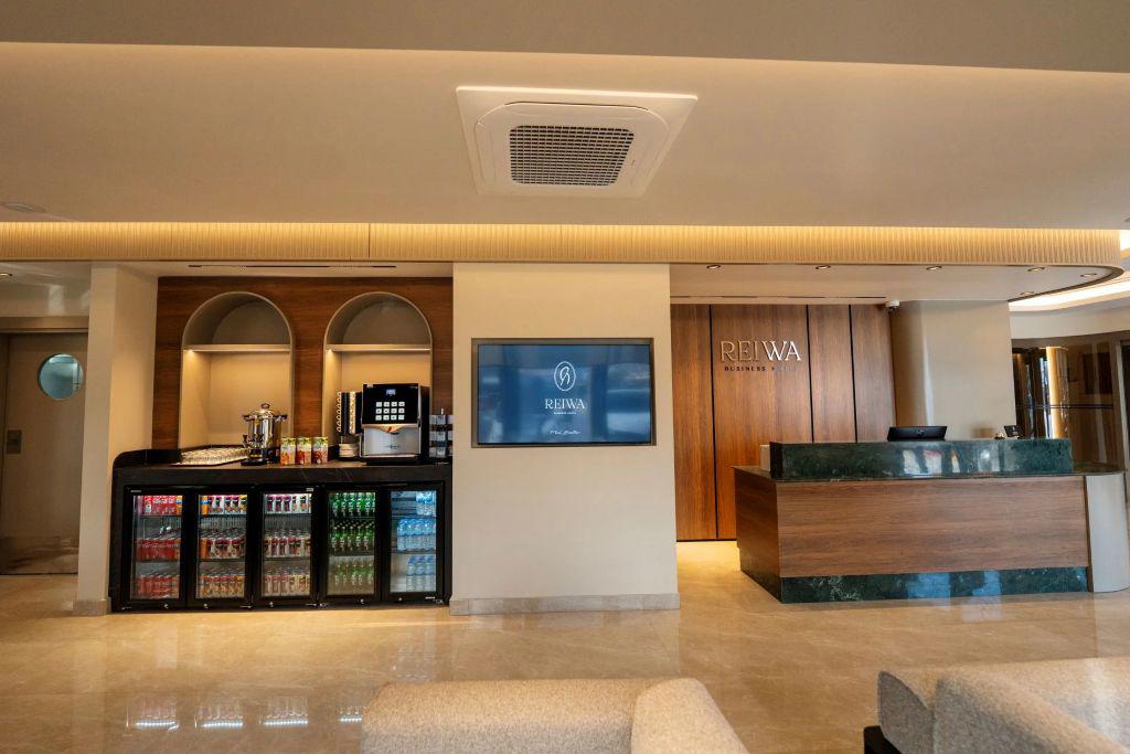 Reiwa Business Hotel