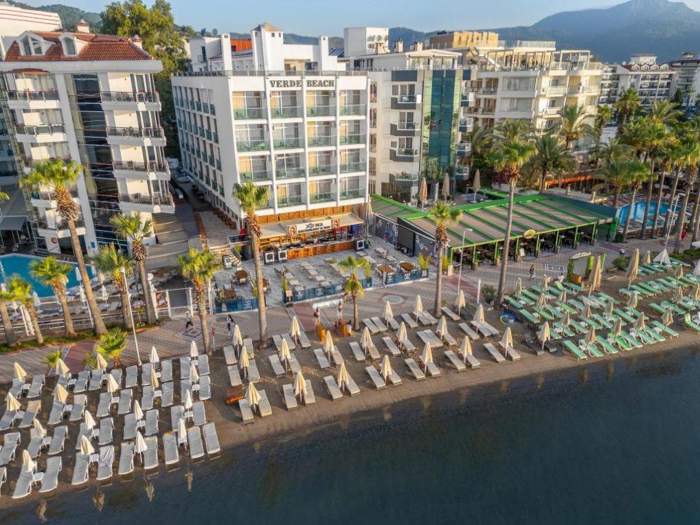 Verde Beach Hotel