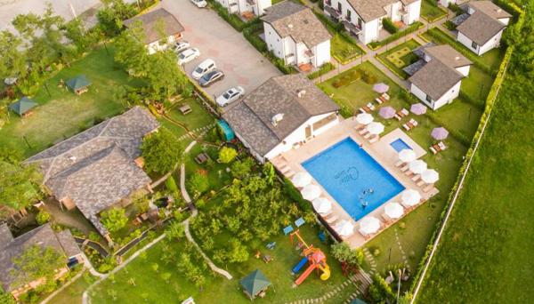 Sapanca Çayır Çimen Otel