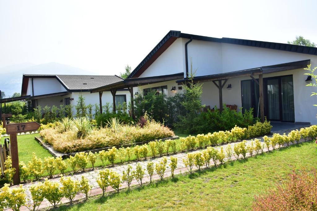Sapanca Çayır Çimen Otel