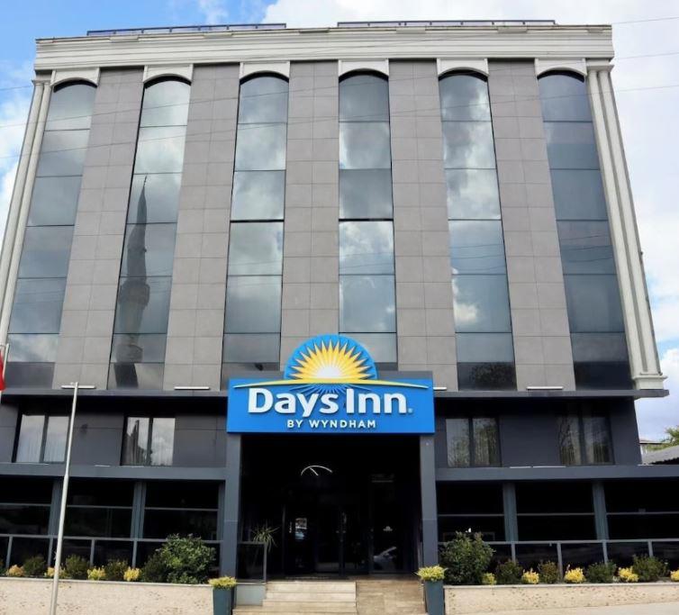Days Inn By Wyndham Istanbul Arnavutköy