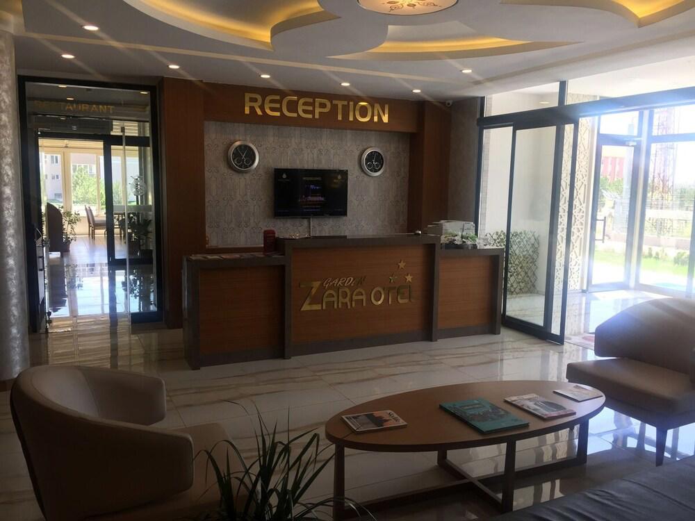 Garden Zara Hotel
