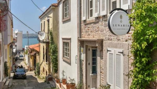 Lunaria Guest House