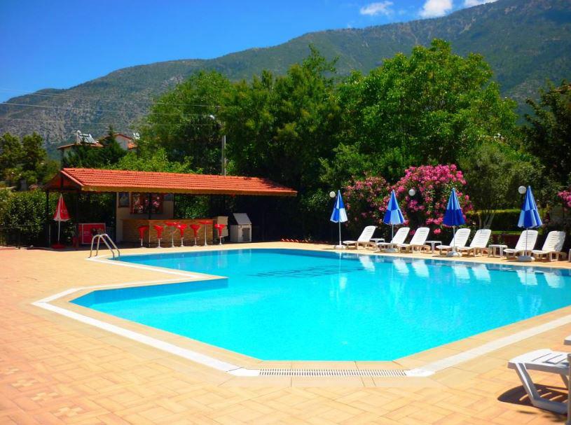 The Green Valley Hotel