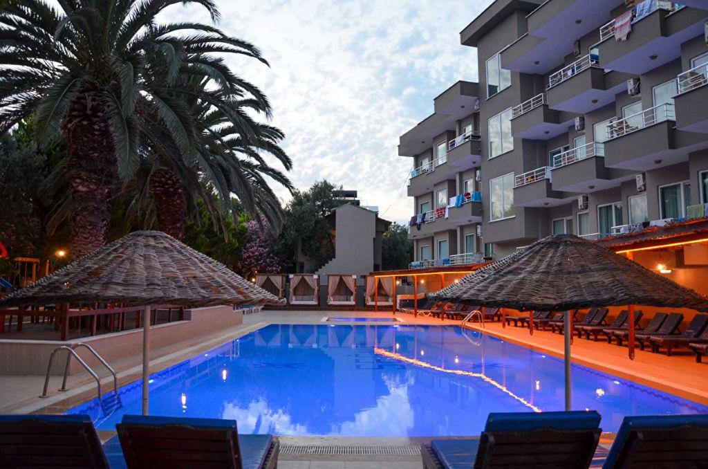 Segmen Hotel