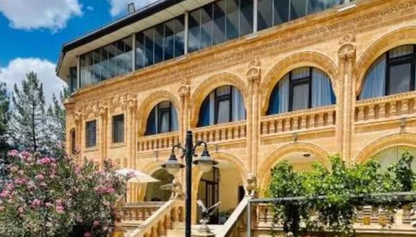 Turabdin Hotel
