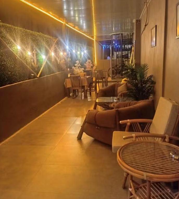 Dostlar Hotel