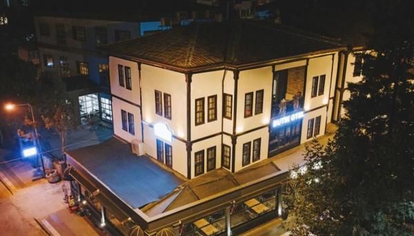 Mor Salkım Konağı Amasya