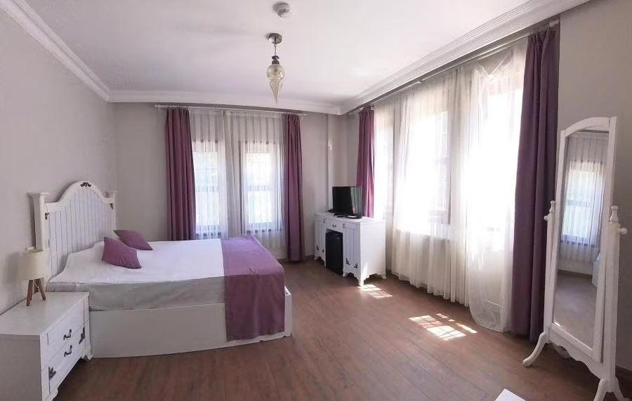 Mor Salkım Konağı Amasya