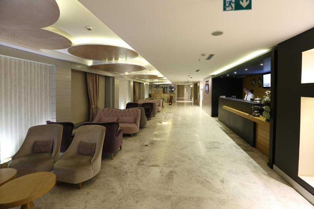 Wes Hotel
