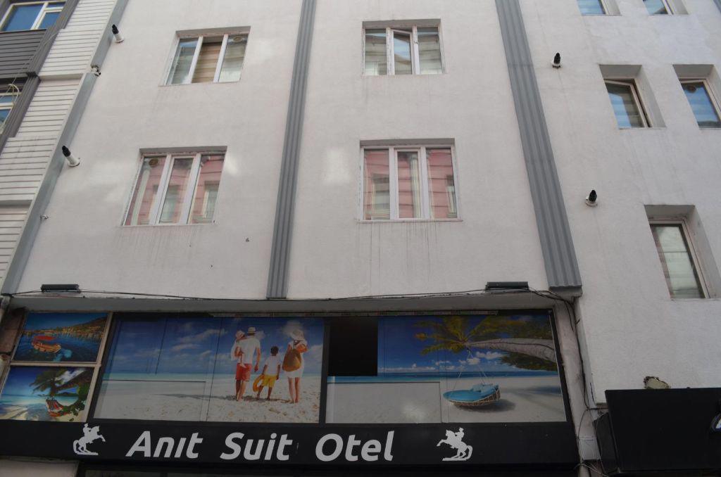 Anıt Otel