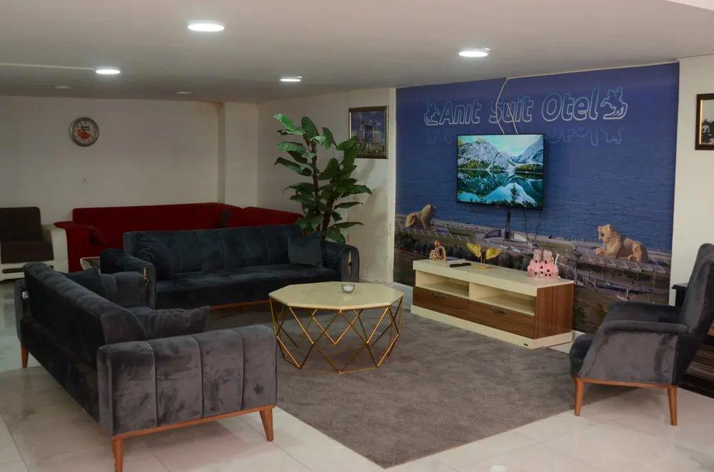 Anıt Otel