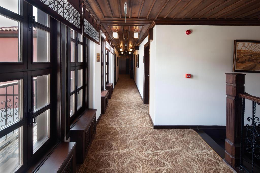 Sırçalı Hotel