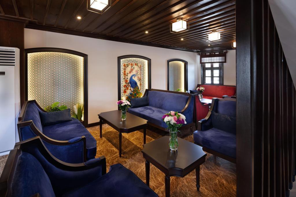 Sırçalı Hotel