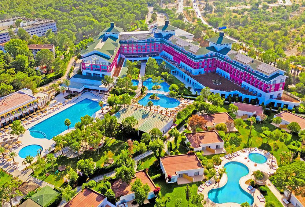 Fashiontv Luxe Resort