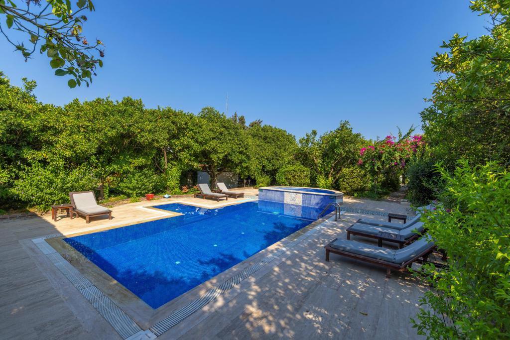 Guest House By West