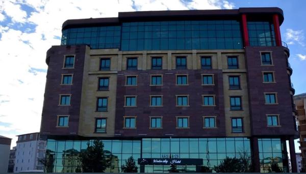 Winter City Hotel