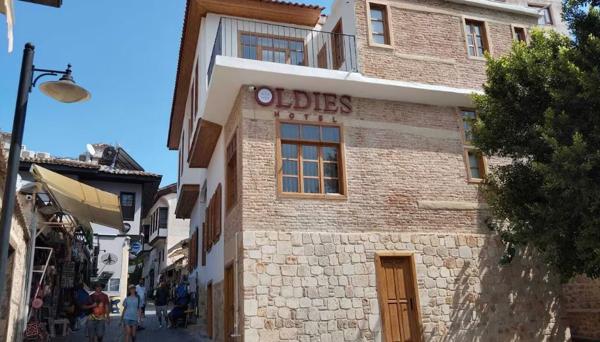 Oldies Hotel