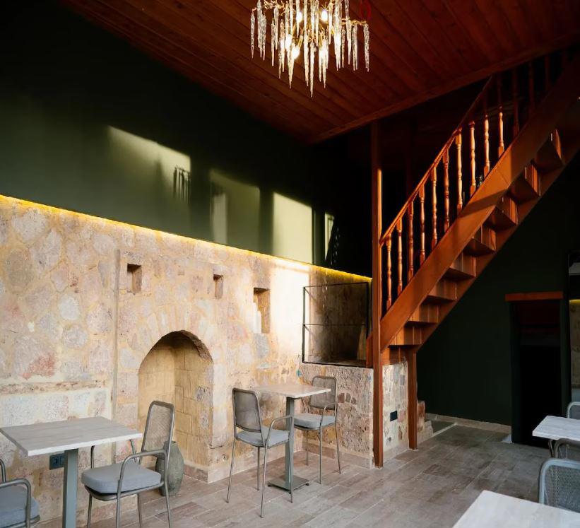 Dumo Suite Hotel