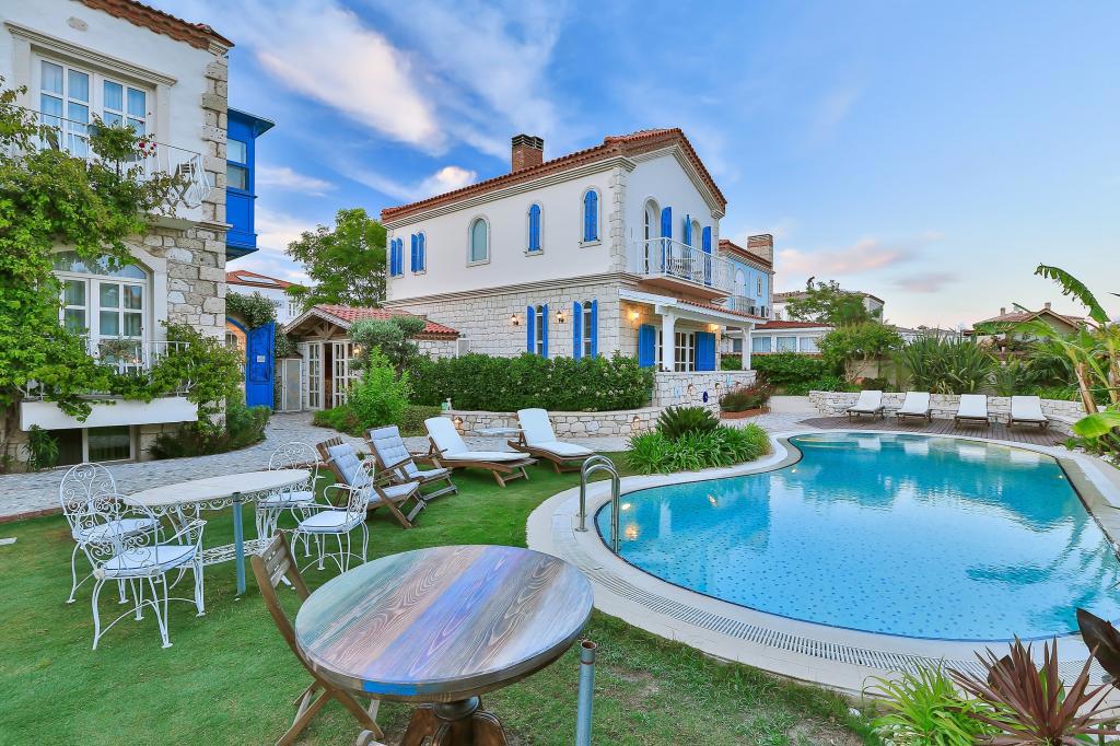 Cumbalı Konak Hotel Alaçatı