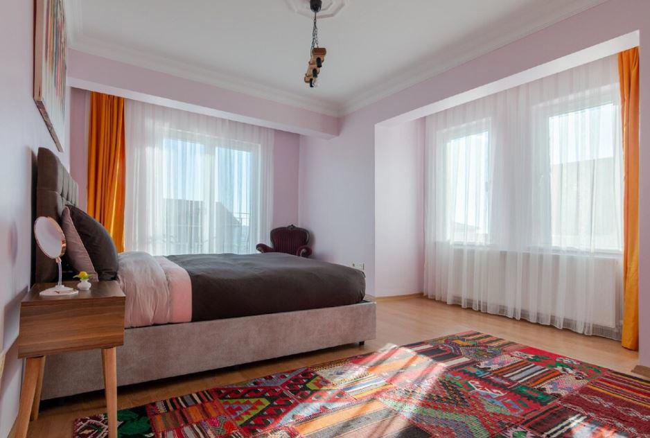 Airport Guest House