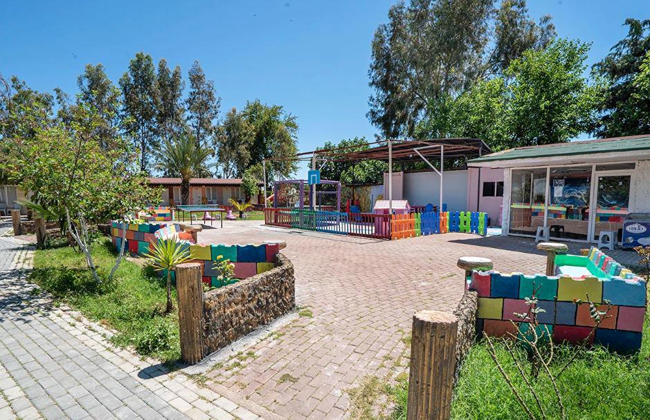 Aperion Beach Hotel