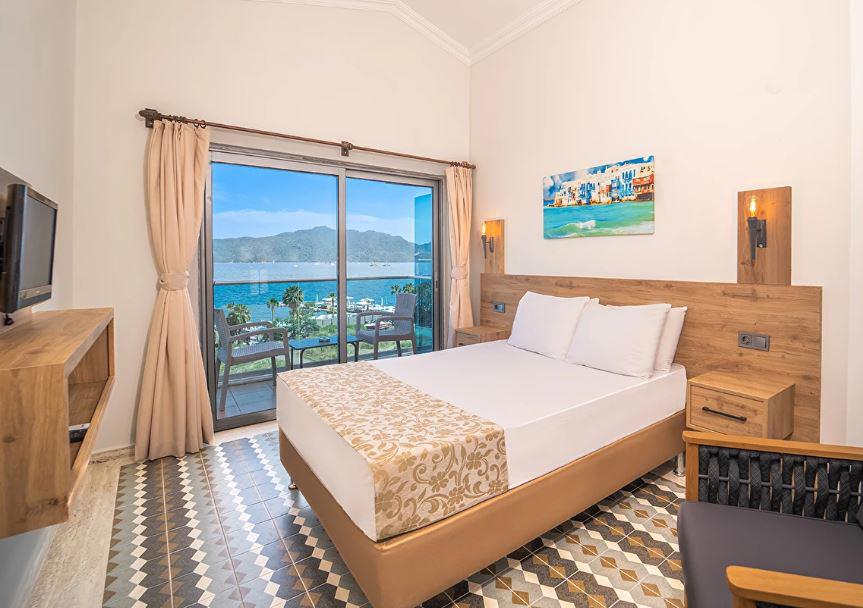 Moda Beach Hotel