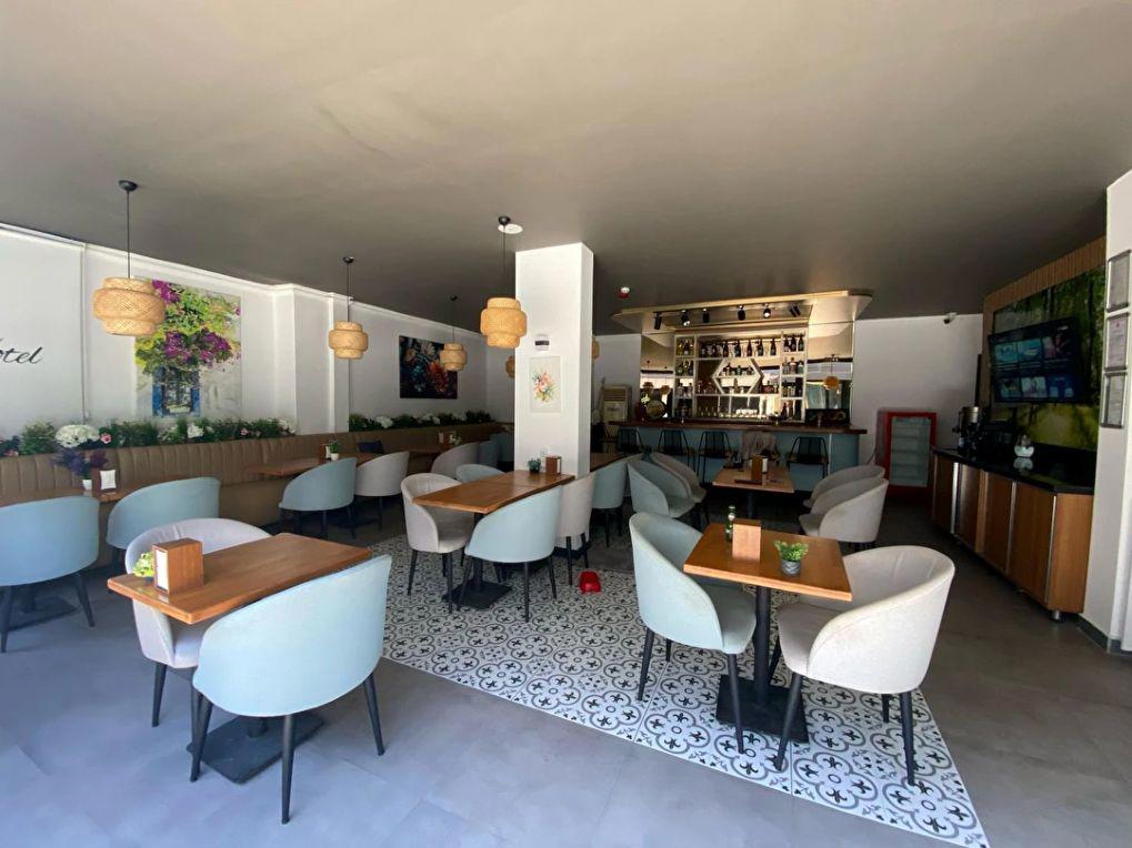 Rodis Hotel