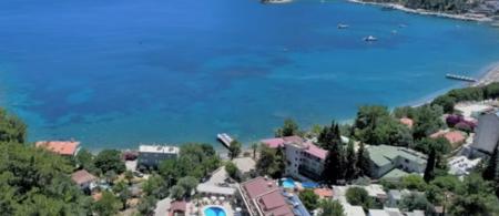 Meril Club Hotel