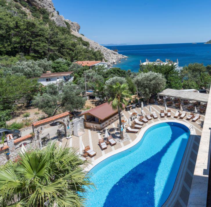Meril Club Hotel