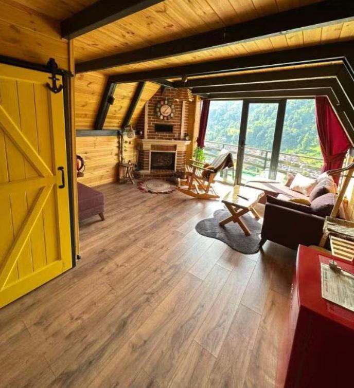 Puleri Suit Bungalow
