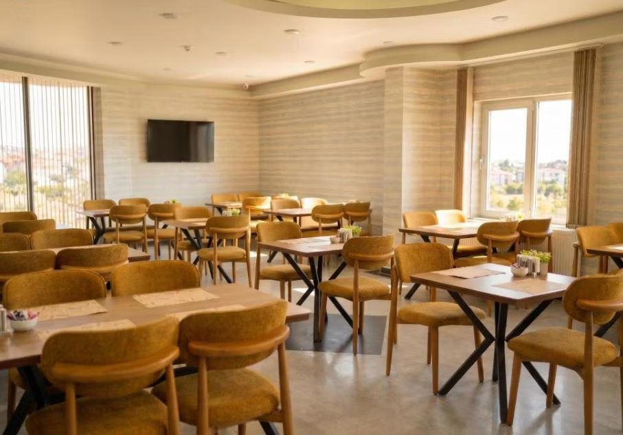 Montella Hotel