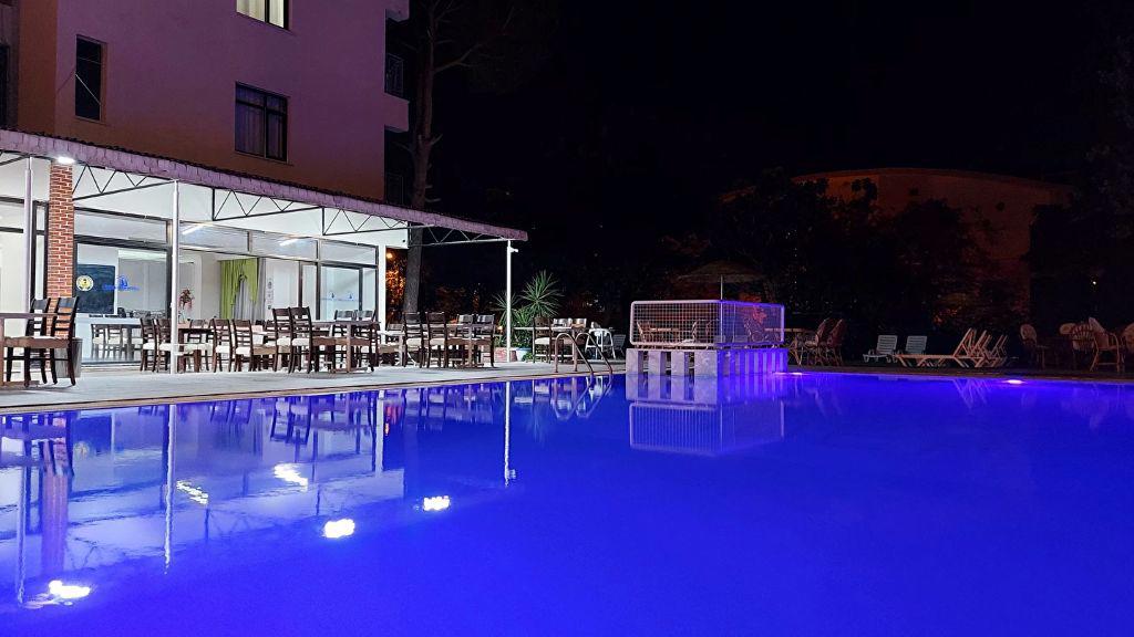 Orkide Hotel