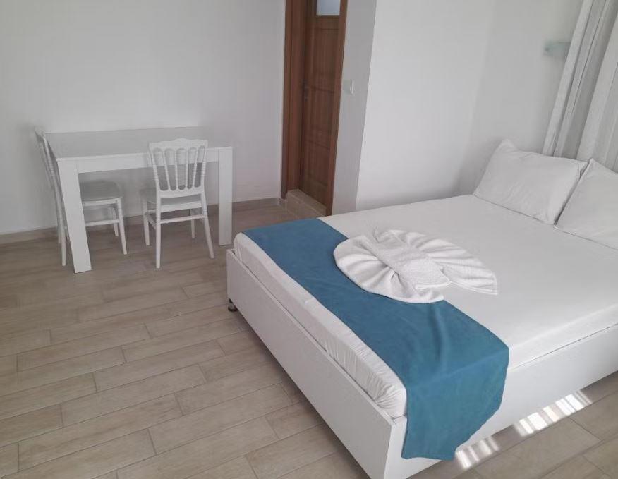 Huzur Hotel