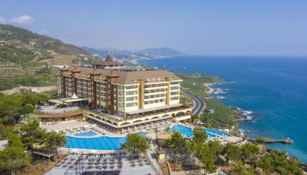 Utopia World Hotel