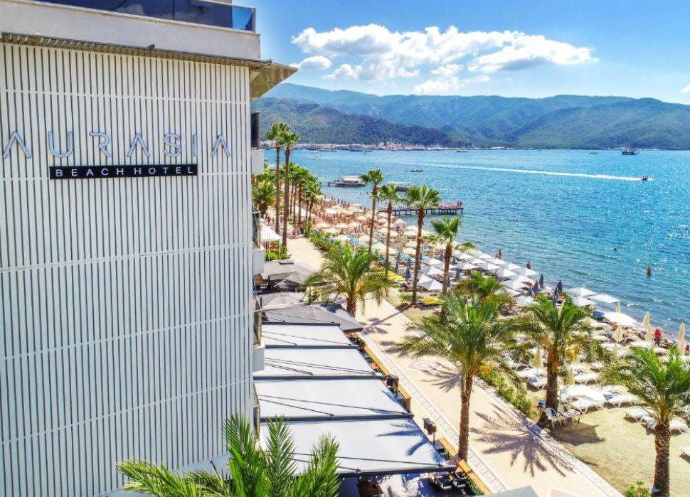 Aurasia Beach Hotel