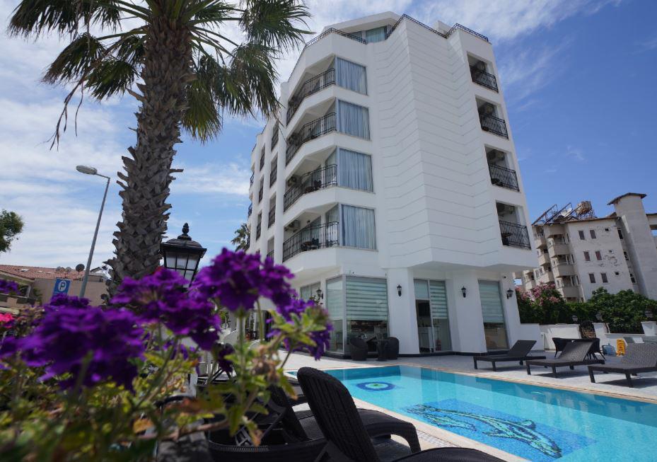 Aurasia Sea Side Hotel