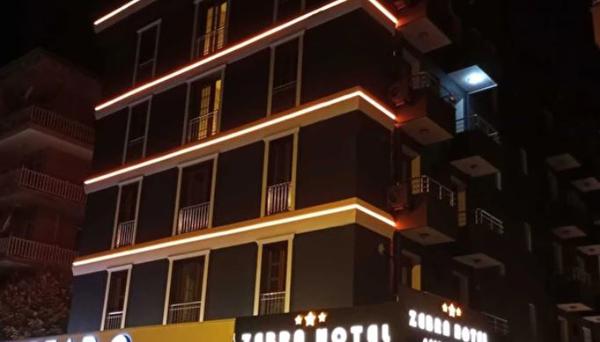 Zebra Otel Buca