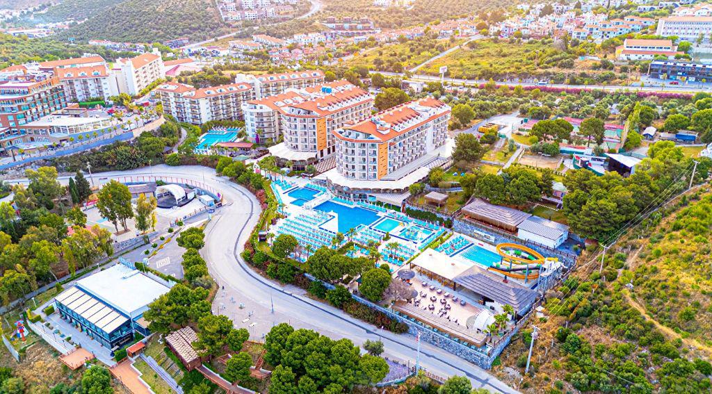 Ramada Resort by Wyndham Kuşadası & Golf