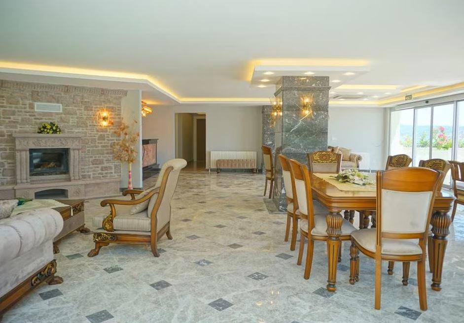 Kıvrakzade Otel