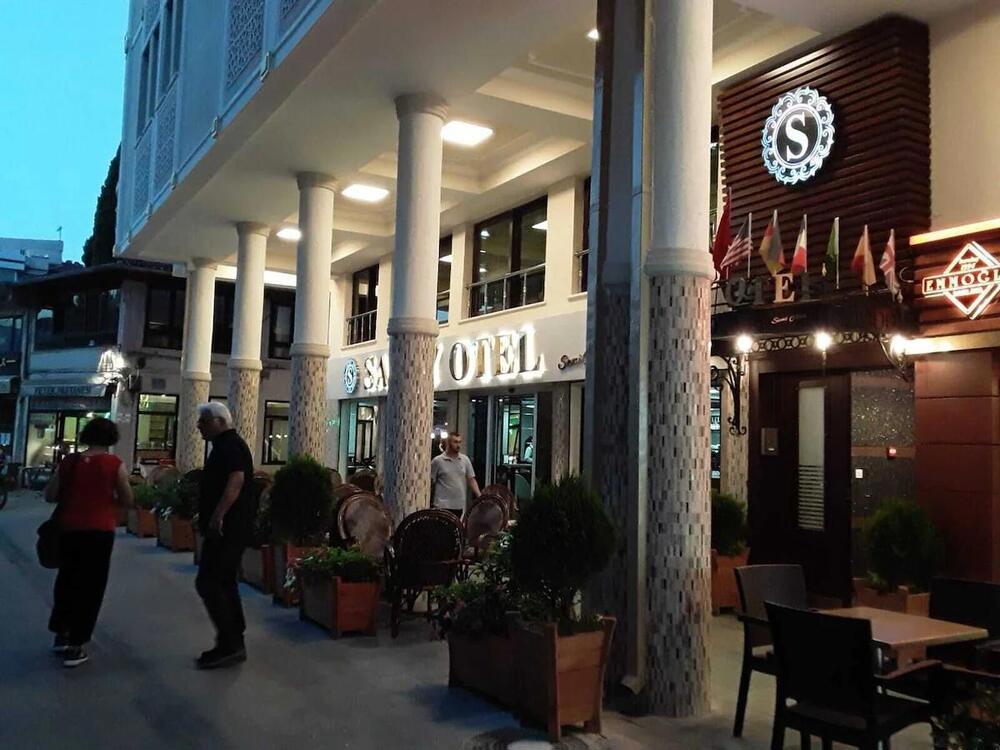 Saray Otel Sami Akar