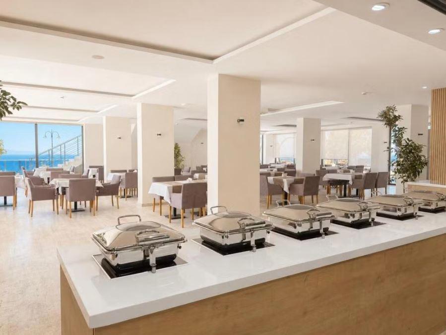 Altamare Hotel Kuşadası