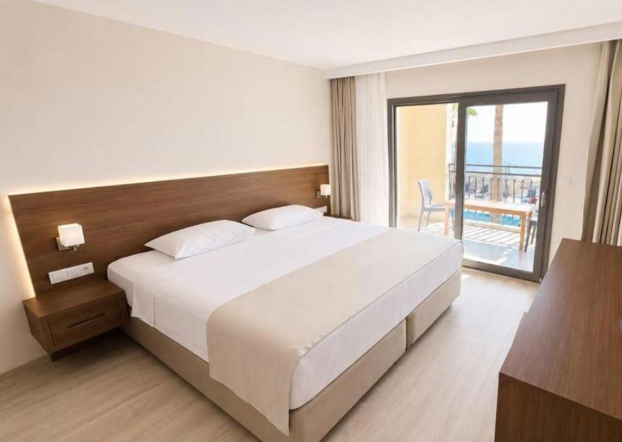 Altamare Hotel Kuşadası