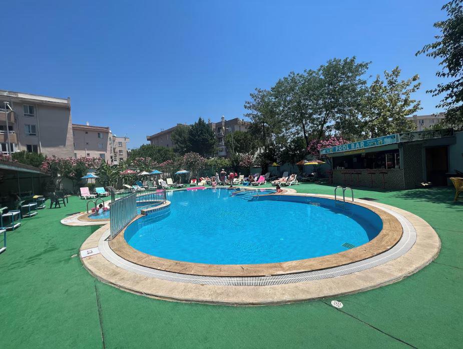 Golden Moon Apart Hotel