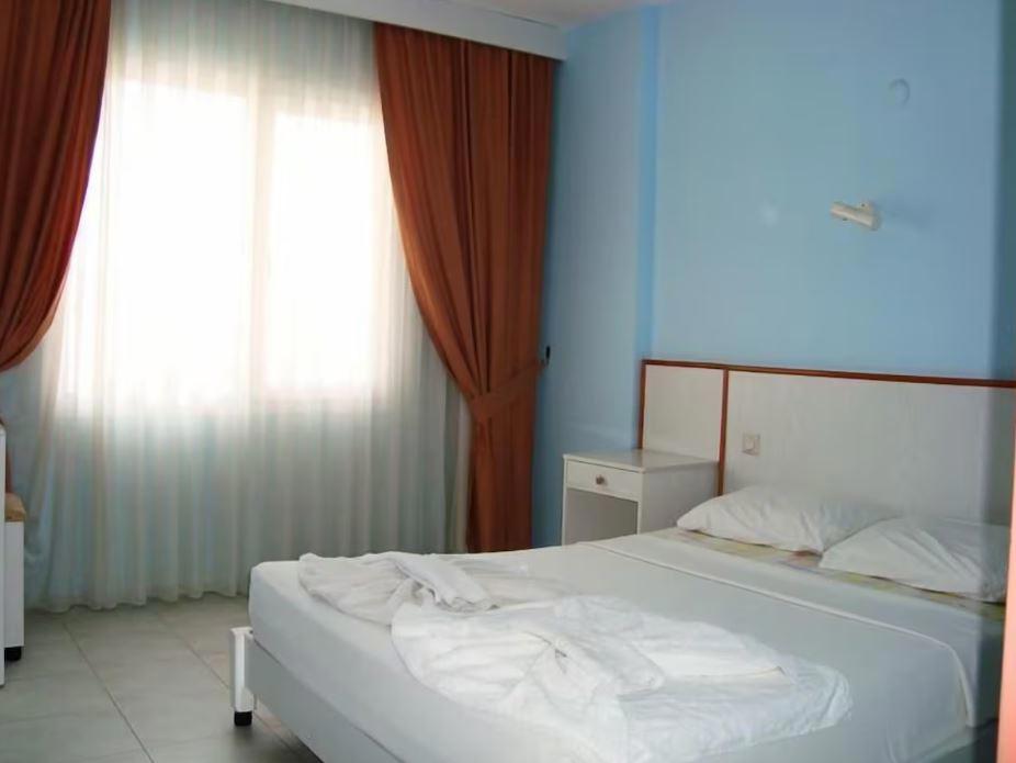 Golden Moon Apart Hotel