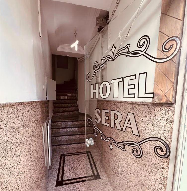 Hotel Sera
